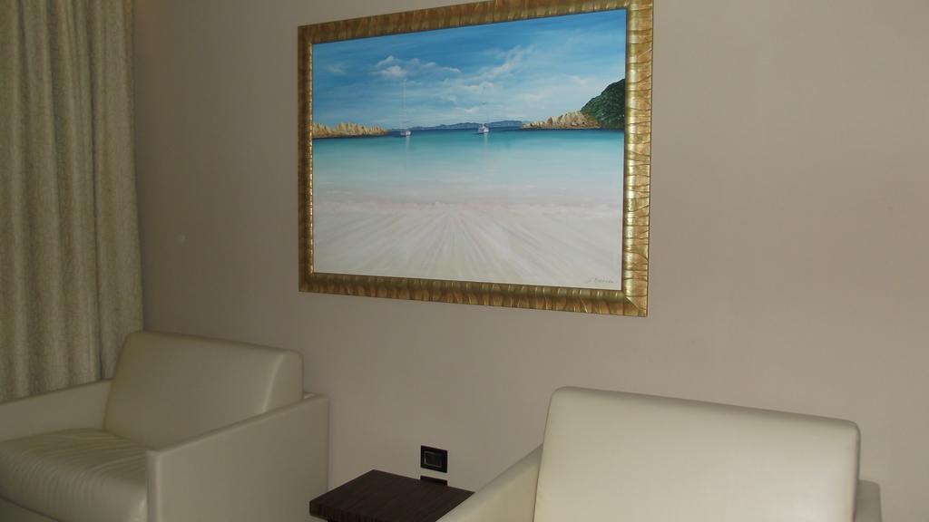 Hotel Excelsior La Maddalena  Kültér fotó
