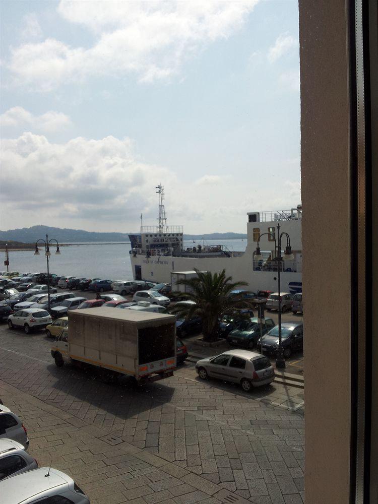 Hotel Excelsior La Maddalena  Kültér fotó